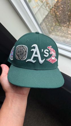 Fitted hat