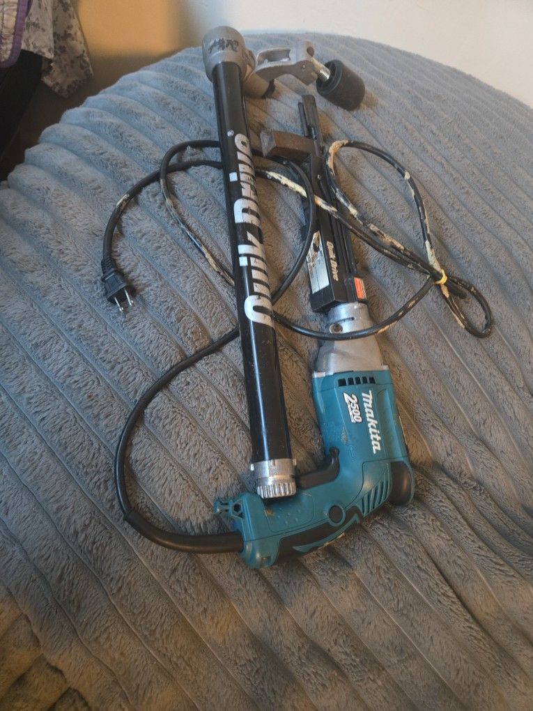 Makita Quik Drive Fasteners Feed Screwdriver