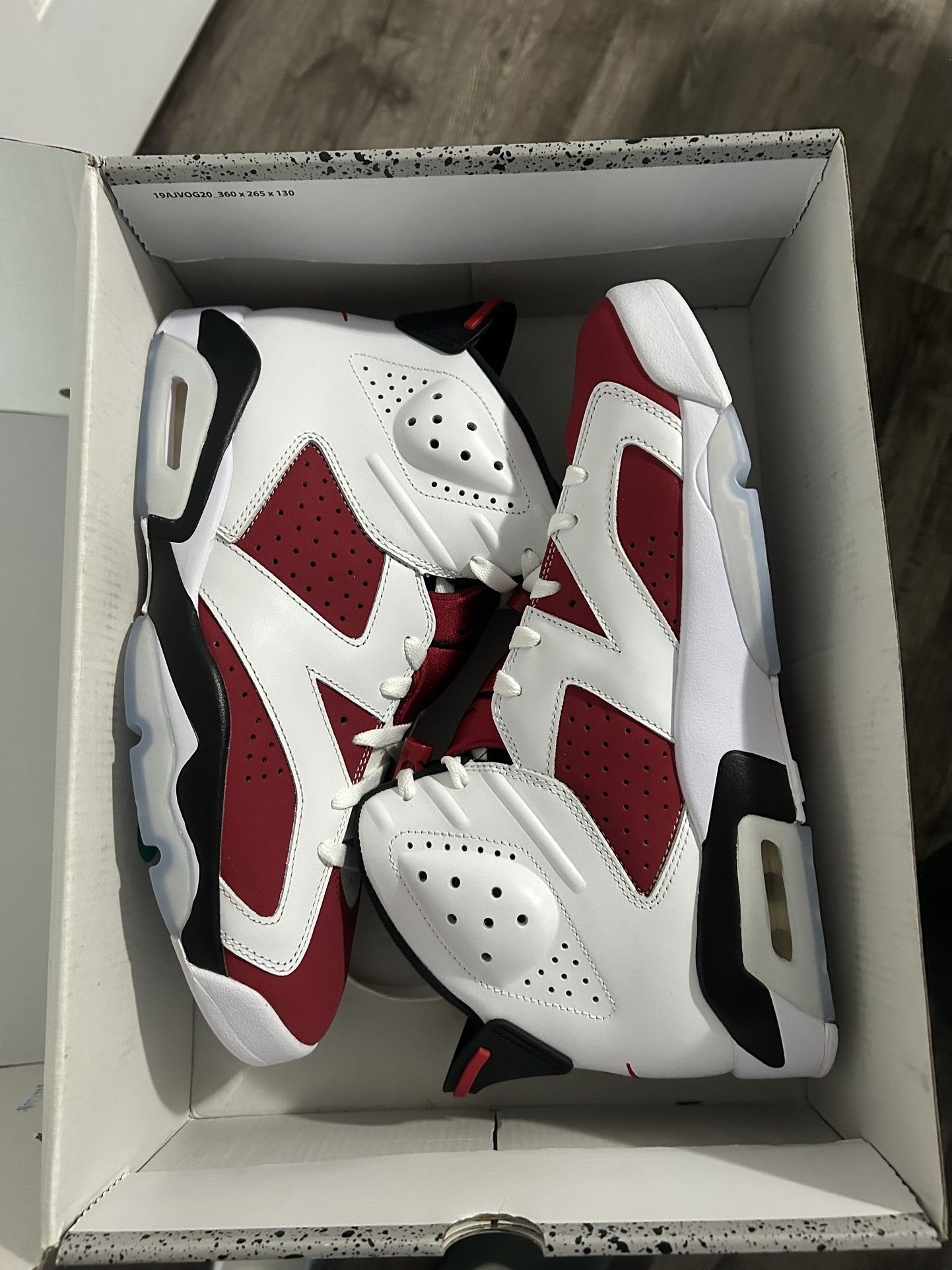 Jordan 6 Carmine