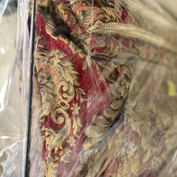 Think /  Heavy Queen Comforter 