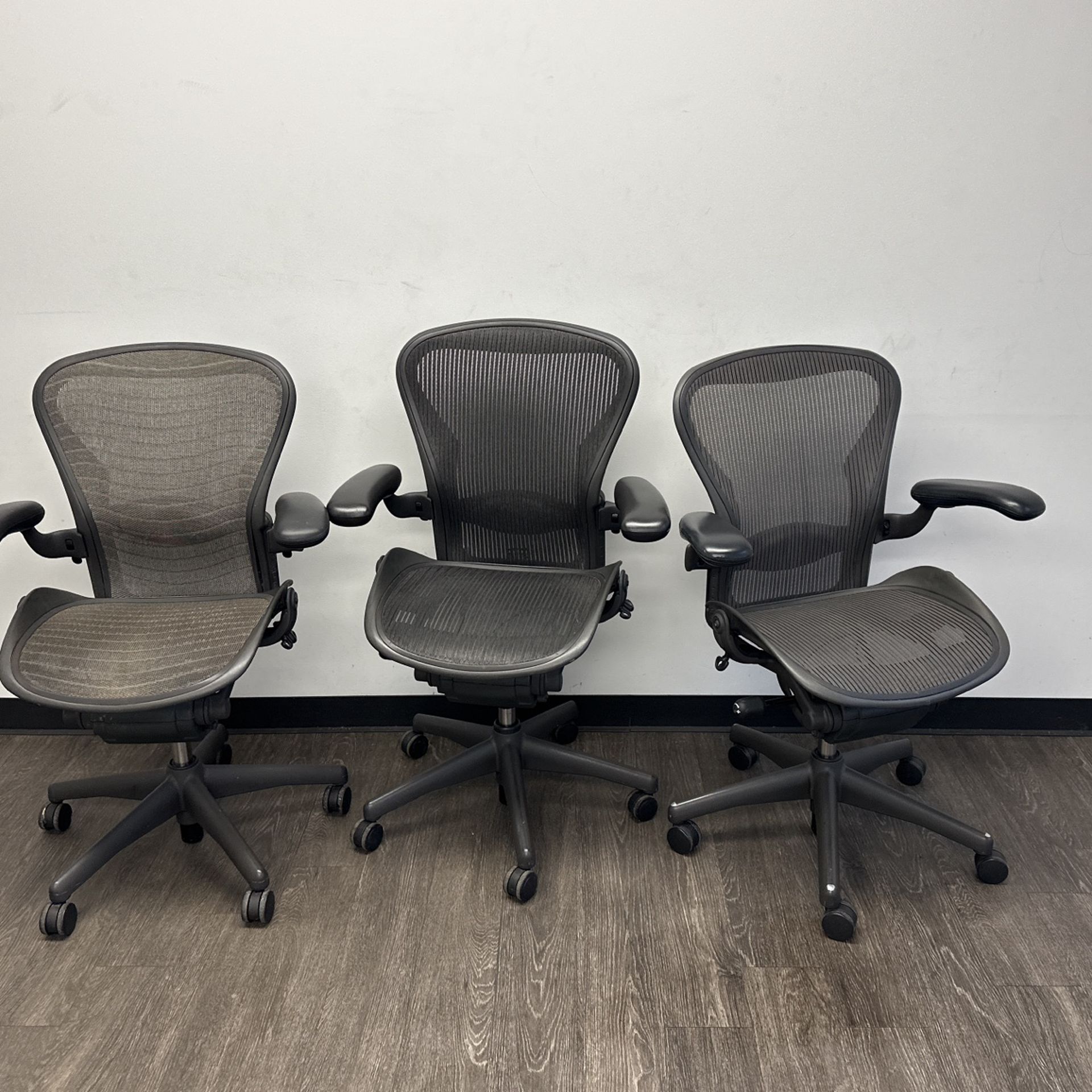 Herman Miller Aeron Mesh Rolling Chairs 