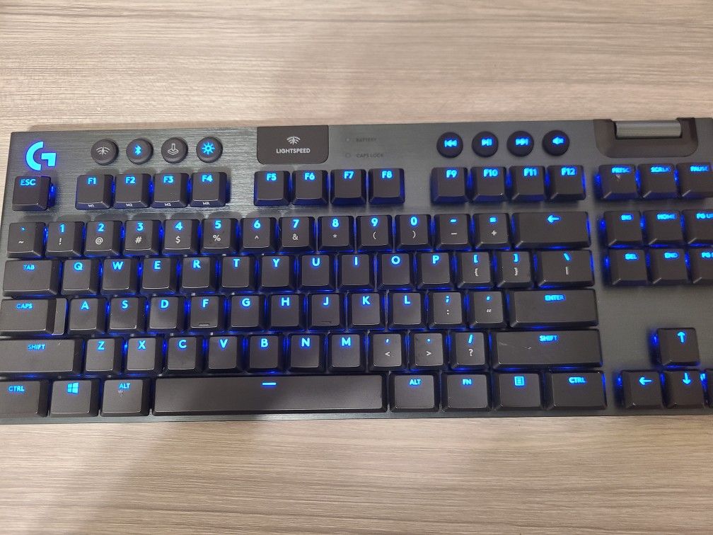 Logitech G915 Mechanical Keyboard