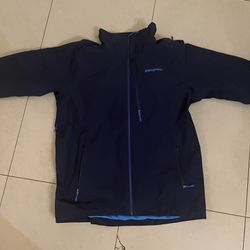 patagonia rain jacket\snow size Large