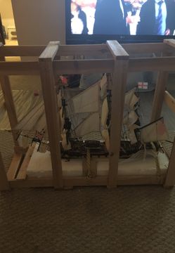 Sailing boat centerpiece