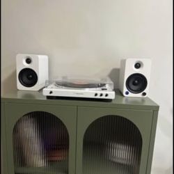 Kantu YU4 Speakers - Matte White