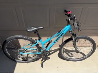 Womens Trek 820 Mountain Bike