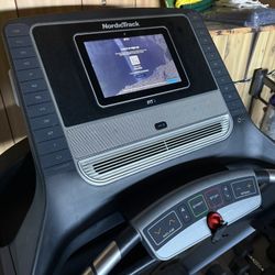 Nordic track T8.5s Treadmill