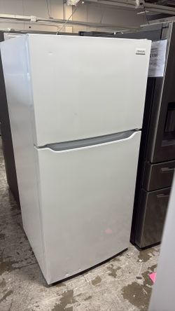 Frigidaire Topmount Refrigerator