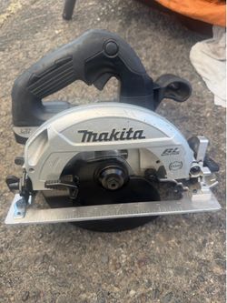 Makita 18V 6-1/2 in. LXT Sub-Compact Lithium-Ion Brushless Cordless Circular Saw (Tool Only