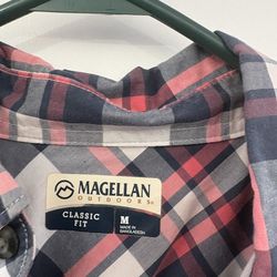 Magellan button up shirt size M