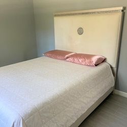 Bed Frame Queen Size 