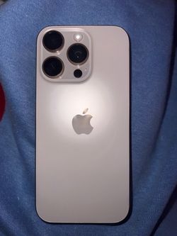 iPhone 16 Pro