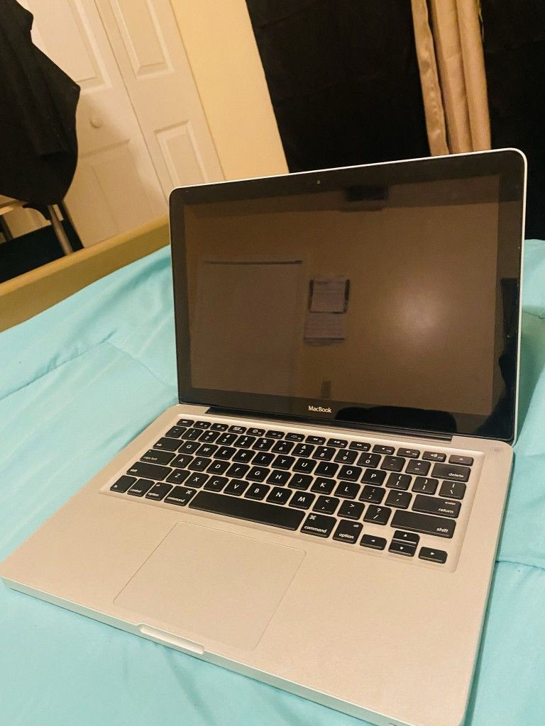 MacBook Lattes 08