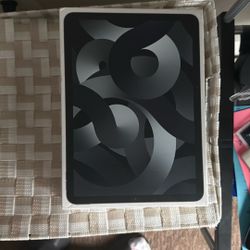 iPad Air (5th Generation) 64GB