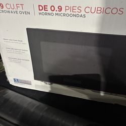 Microwave BLACK AND DECKER