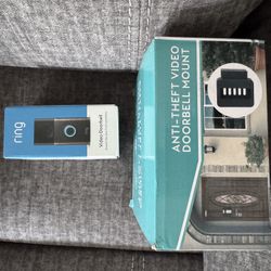Ring Camera And Door Mount