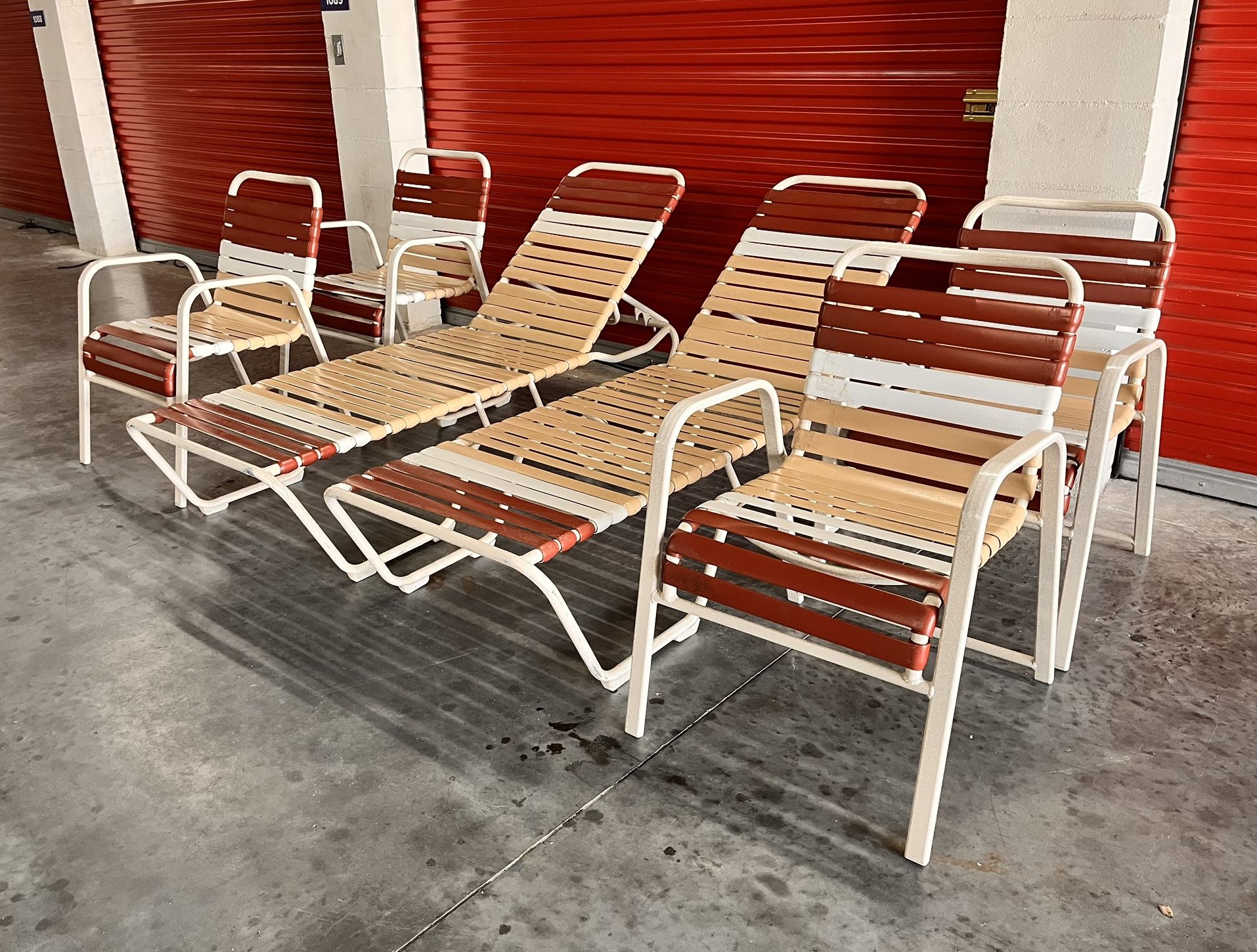 $180 For (6) Piece Retro Aluminum Patio Chaise Lounge and Chair Set 