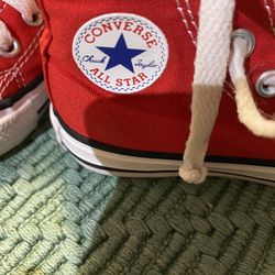 Toddler Size 5 Converse High tops