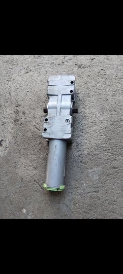 LCN heavy duty mounted closer