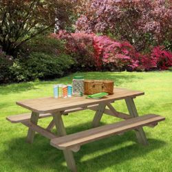Beautiful Picnic Table !! 