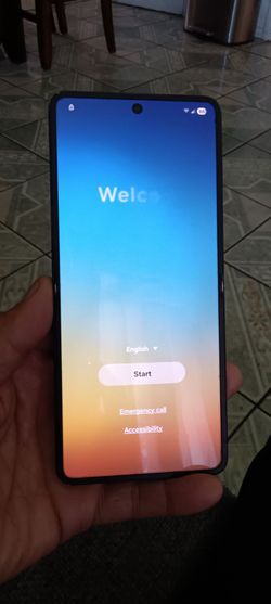 SAMSUNG FLIP 7
