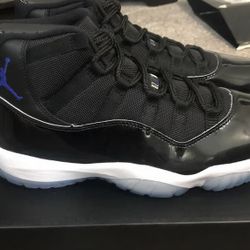 Brand New Jordan Retro 11 Space jam 2016 Size 10  