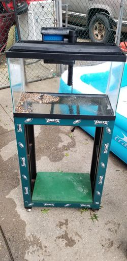 10 gallon tank and stand top and filter no light