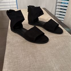 *New* Eileen Fisher Women’s Suede Sandals