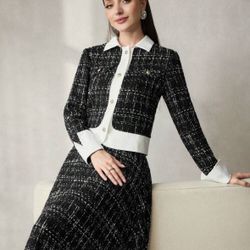 Elegant Tweed Two-Piece Set (Jacket + Skirt) – Size 8 M