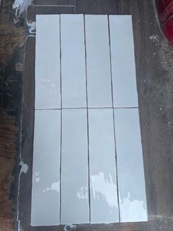 Backsplash tile