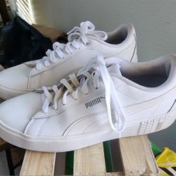 Women's Like NEW PUMA