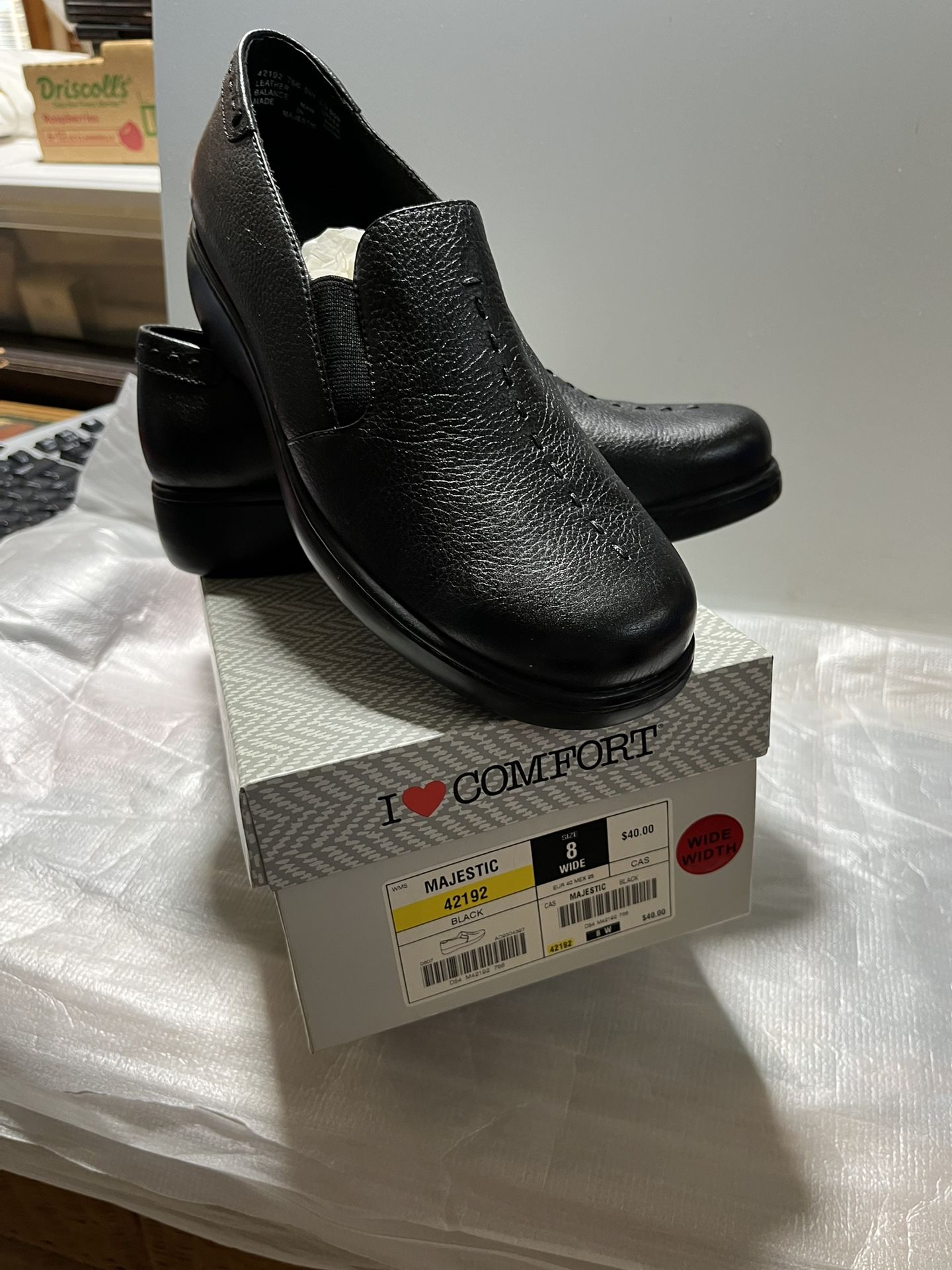3 Pr Women’s SAS Shoes 21 I Love Comfort, Size 8 M & 8W