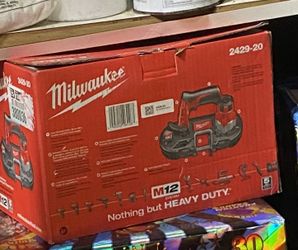 Milwaukee M12 Band Saw