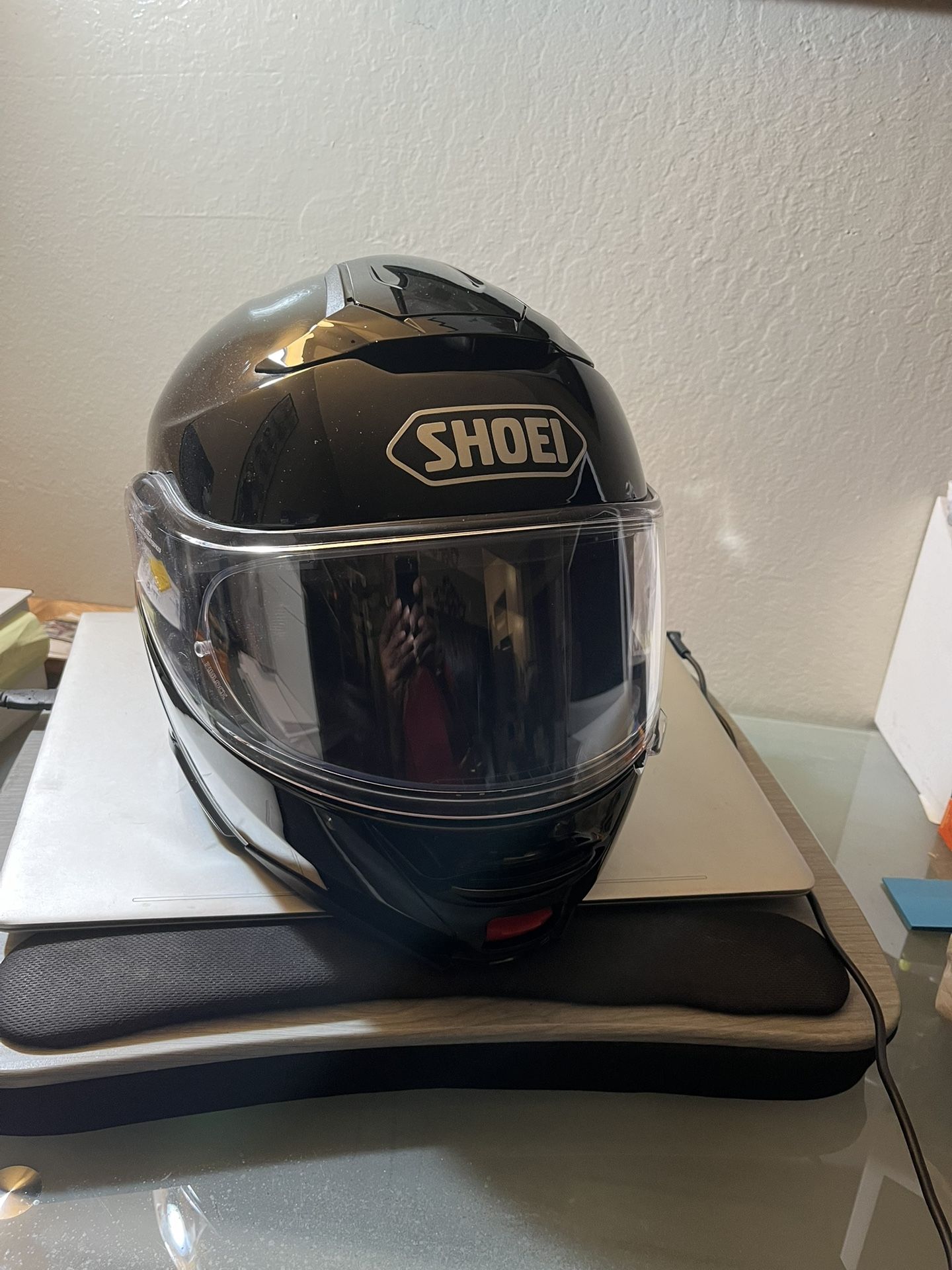 SHOEI NEOTECH II HELMET