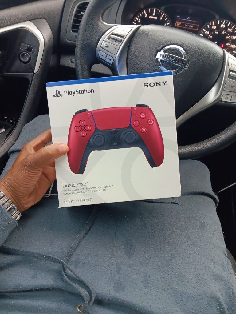 PS5 Controller (New & Sealed)