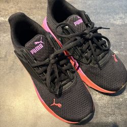 Puma Size 4