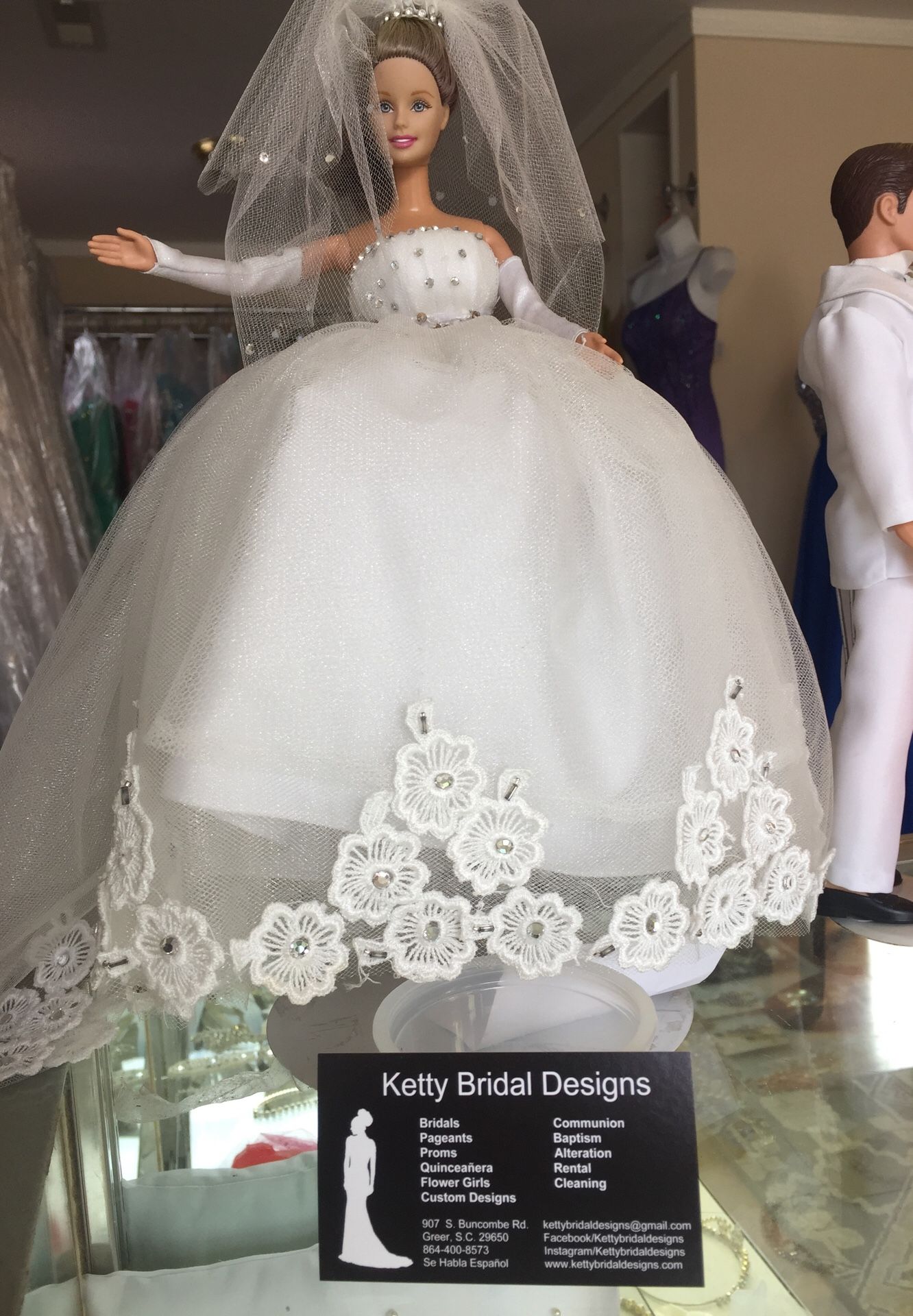 Wedding and formal dresses liquidation