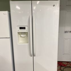 Ge Fridge White 36 W