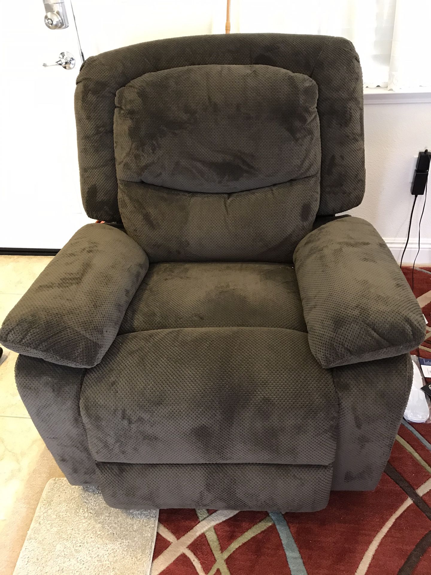 Recliner $180 - Fully recline, POWER operate & Comfy