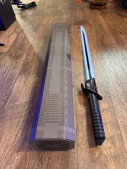 Disneys Star Wars Mandalorian Lightsaber Hilt Set Galaxys Edge