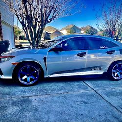 Honda Civic Hachbak  2017