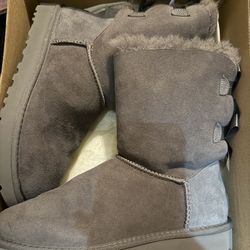 bow ugg boot