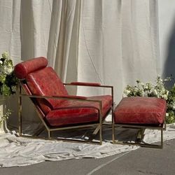 VINTAGE 2017 Acme Furniture Quinto Accent Chair Red Leather and metallic Gold VERY COMFY