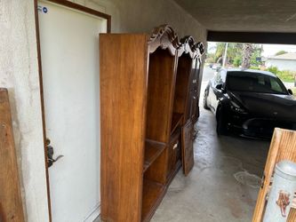 Free 3 piece Cabinet