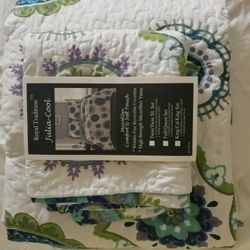 King/Calking Wrinkle Free Coverlet