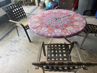 Outdoor patio table and chairs