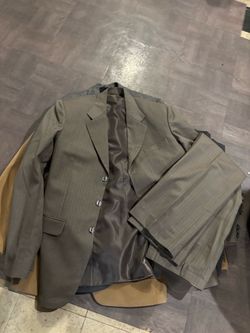 Suit set 36r blazer 34 r pants