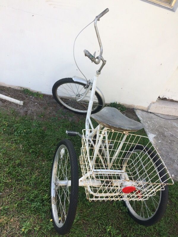 MIAMI SUN ☀️ 3 wheels bike works great