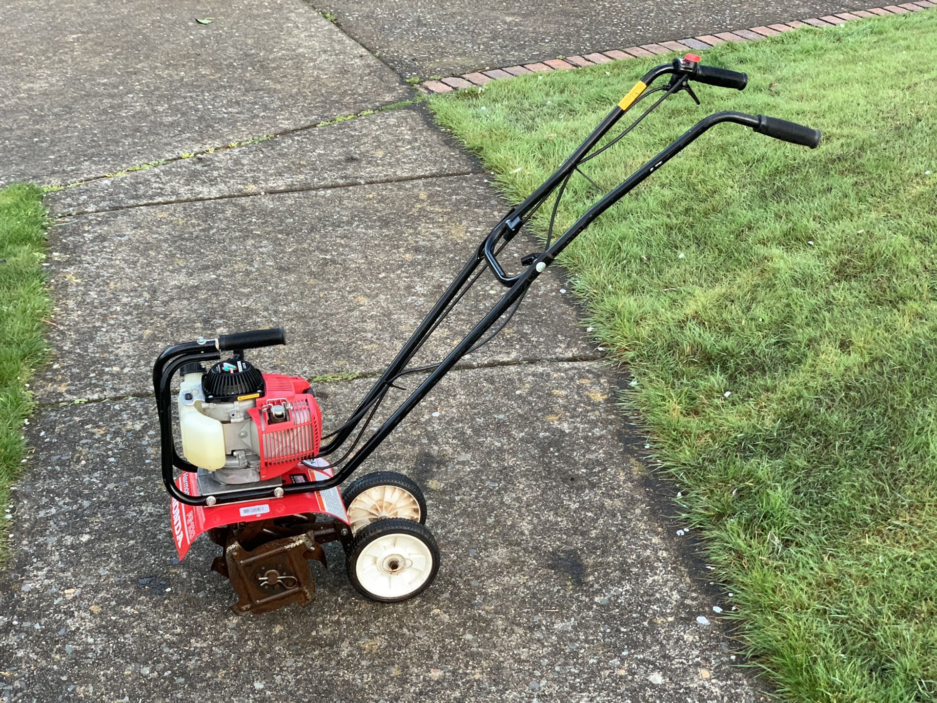 Honda Harmony FG100 Rototiller for Sale in Tualatin, OR OfferUp