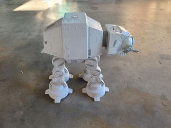 AT - AT Walker